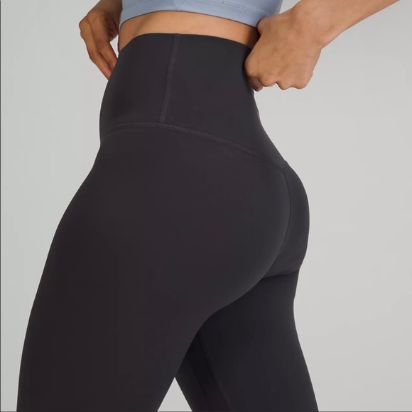 Lululemon Align High-rise crop with pockets 23” - Picture 2 of 5